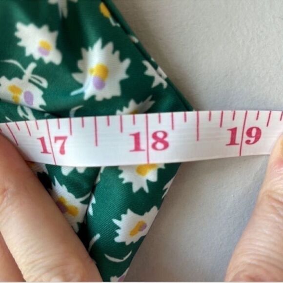 Alyssa ModCloth XL Bikini Floral Top Green Flora - Picture 7 of 7